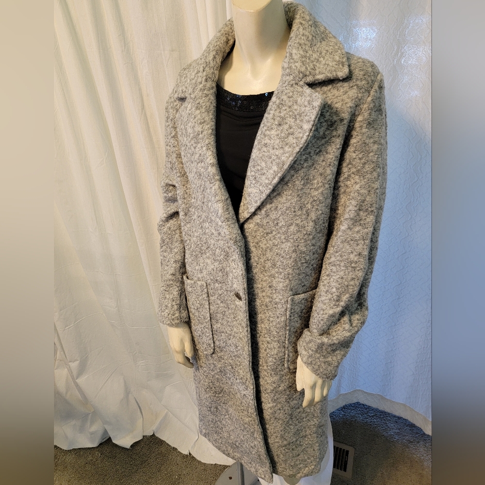 Banana Republic Knit Cocoon Wool Blend Oversized 2 Button Front Coat SZ M Gray - Picture 8 of 12
